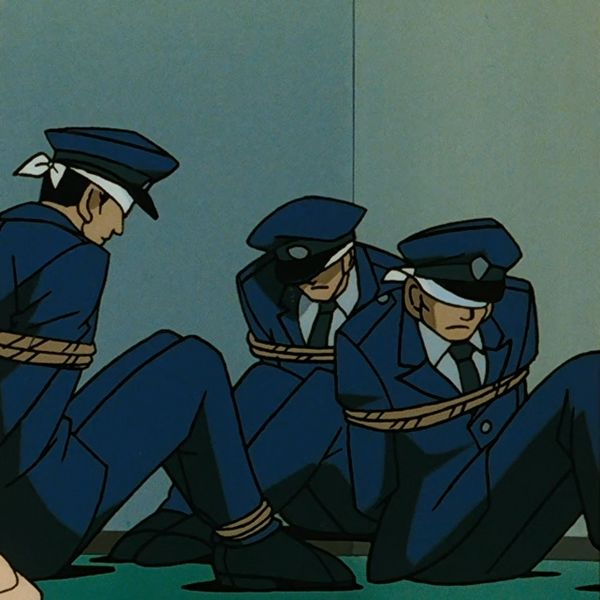 File:EP17 Security Guards.jpg