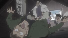 The Antique Tray Can't Be Hidden/Gallery - Detective Conan Wiki