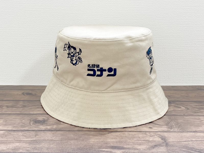 File:Reversible bucket hat.png