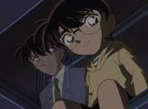 Shinichi-Conan EP304 (1).jpg