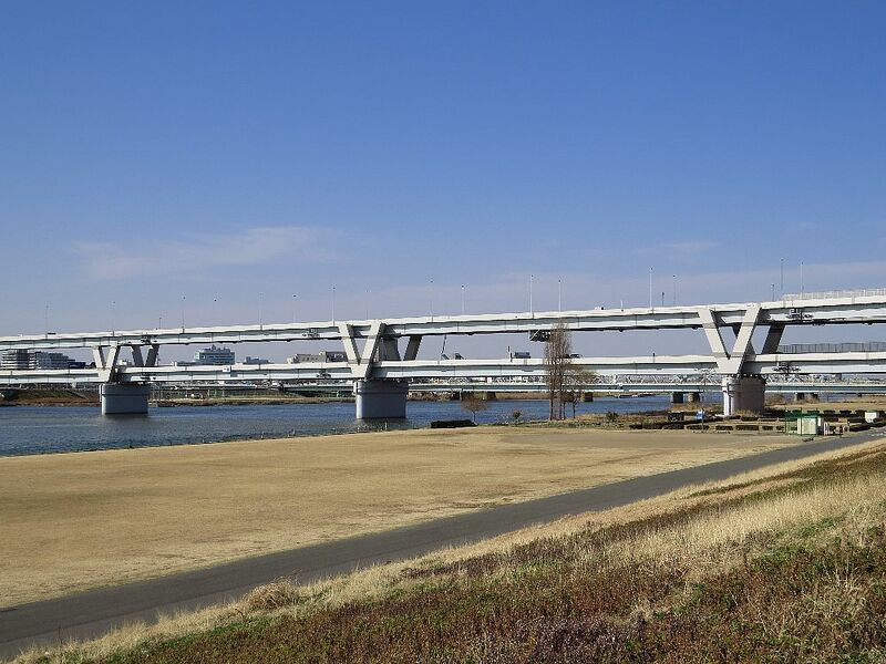 File:Shin-Arakawa Bridge.jpg