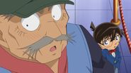 Conan and Jirokichi Blushing EP746.jpg