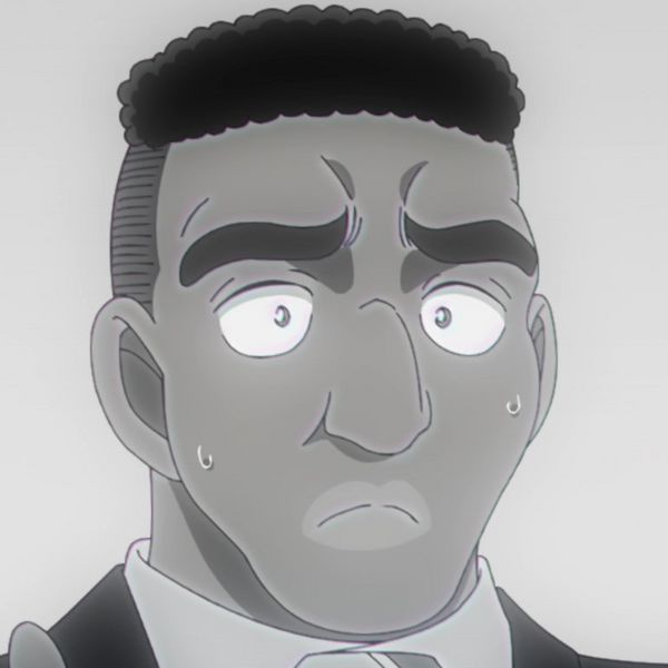 File:E1166 front desk.jpg