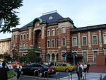 Tokyo Station Marunouchi 2004.jpg